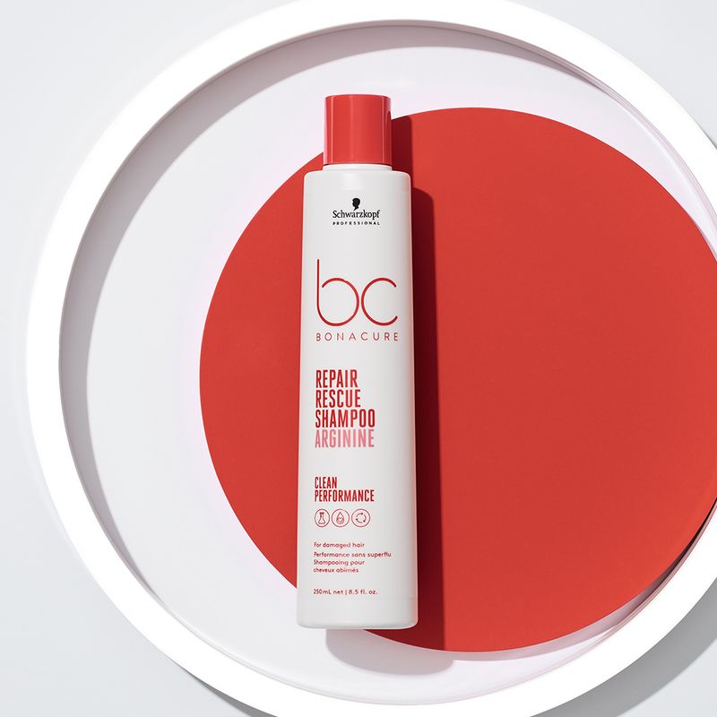Shampoo-Schwarzkopf-Professional-BC-Bonacure-Repair-Rescue-250-ml-Ambientada
