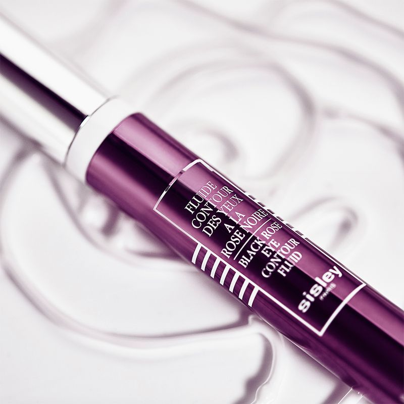 Serum-para-Area-dos-Olhos-Sisley-Black-Rose-14-ml-Ambientada-1