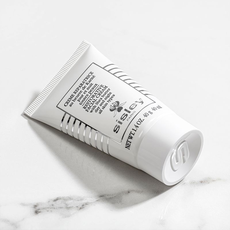 Creme-Facial-Hidratante-Sisley-Reparatrice-40-ml-Ambientada