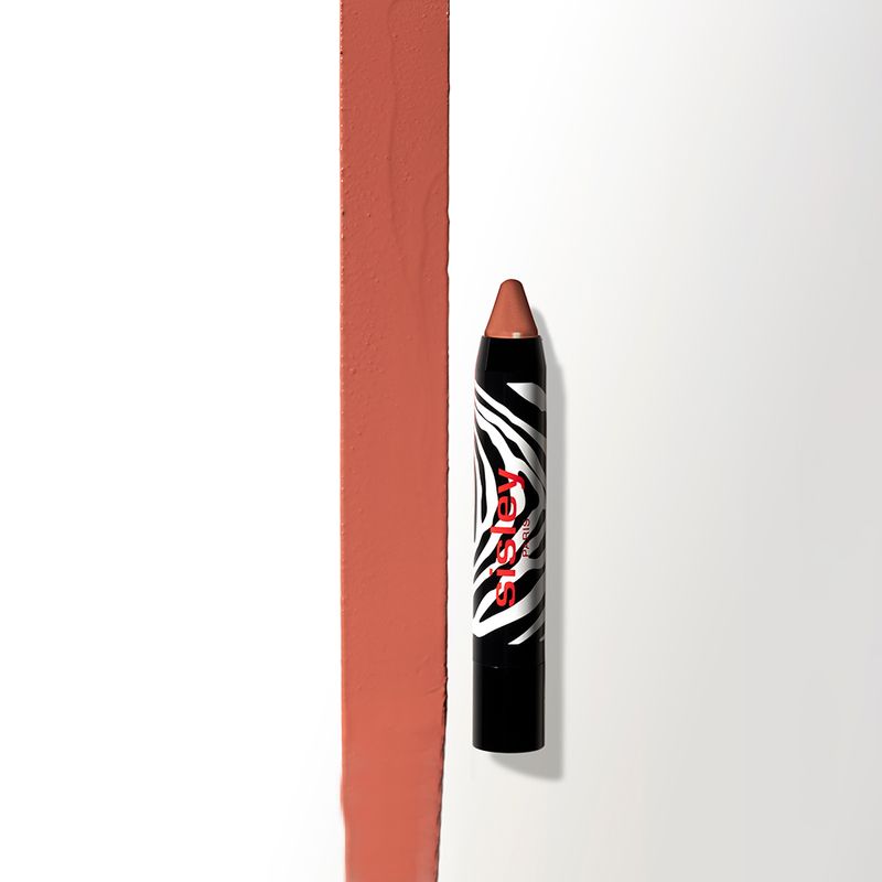 Batom-Cremoso-Cintilante-Sisley-Phyto-Lip-Twist-24-Rosy-Nude-25-g-Ambientada