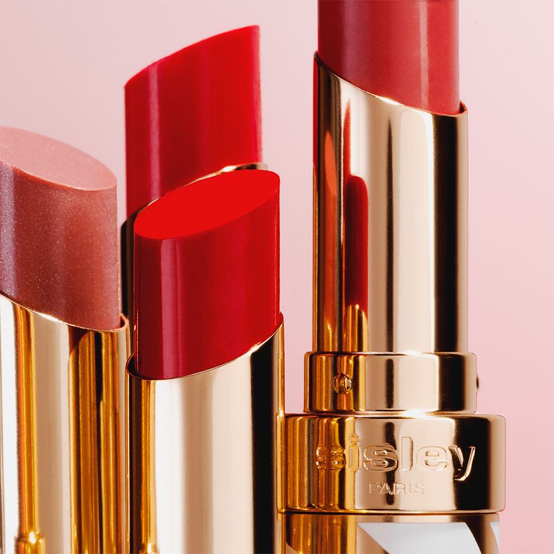 Batom-Cremoso-Cintilante-Sisley-Phyto-Rouge-Shine-20--Sheer-Petal-3-g-Ambientada