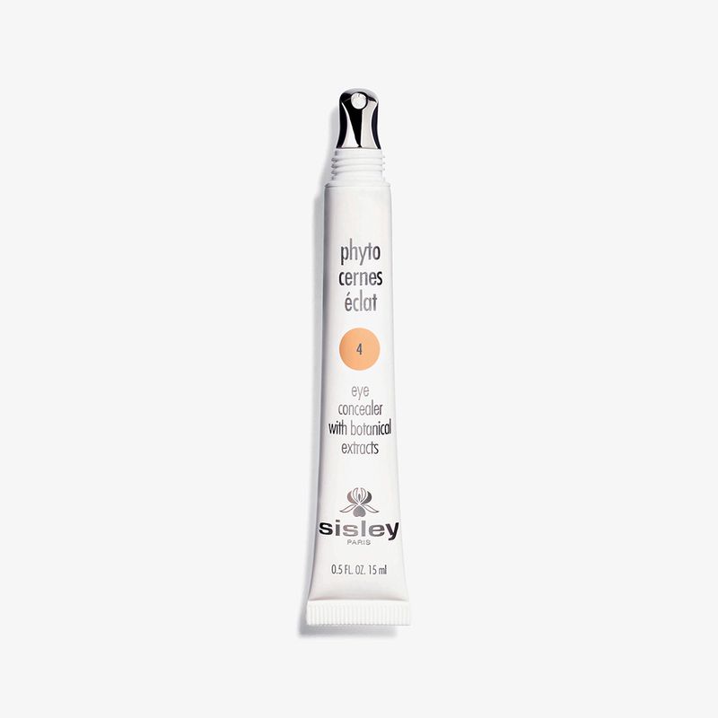 Corretivo-Liquido-Natural-Sisley-Phyto-Cernes-Eclat-Nº-4-15-ml-Ambientada