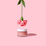 Creme-Facial-Hidrante-Embryolisse-Blush-Radiant-Complexion-50-ml-Ambientada
