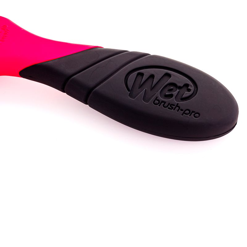Escova-para-Secar-e-Desembaracar-WetBrush-Pro-Flex-Dry-Rosa-e-Preta-Detalhe-Cabo