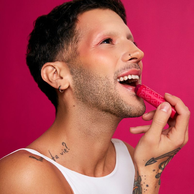 Lip-Balm-Hidratante-Fran-By-Franciny-Ehlke-Stick-Tint-Pink-63-g-Textura-modelo-um