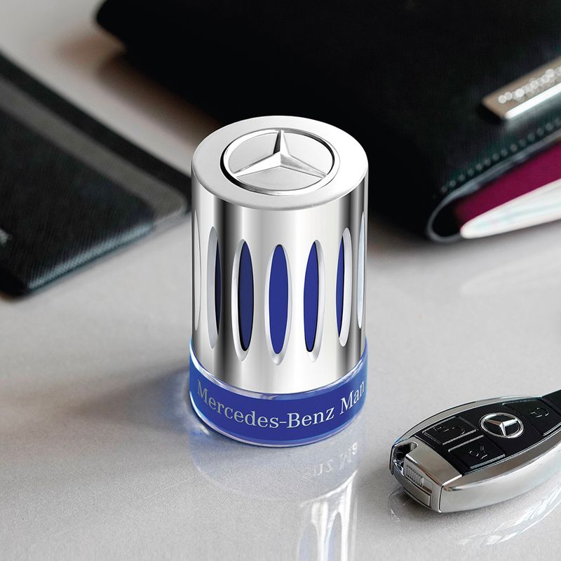 Perfume-Mercedes-Benz-Man-Masculino-Eau-de-Toilette-20-ml-Ambientada