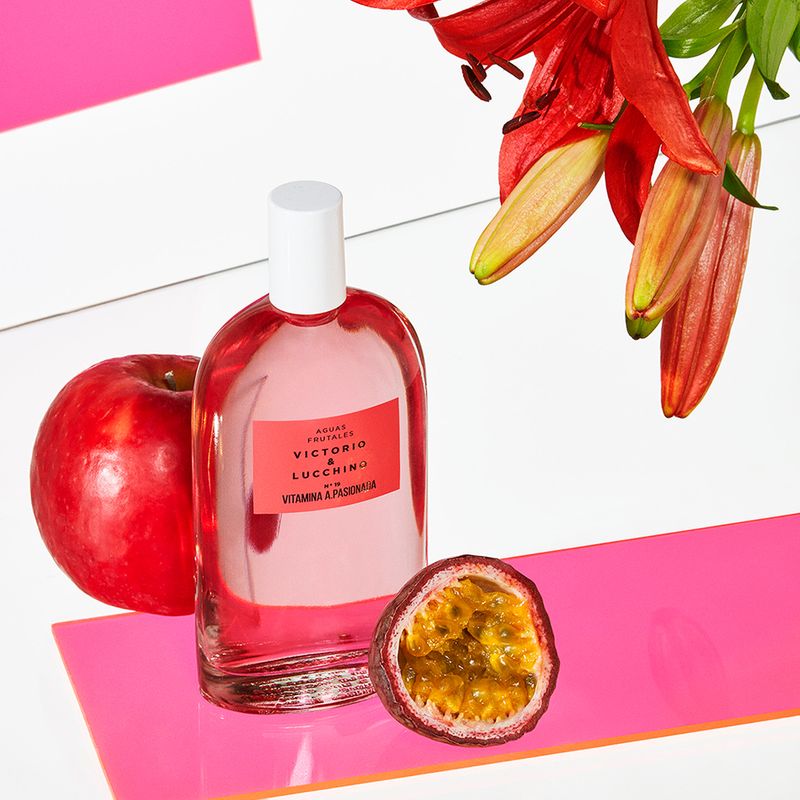 V-L-V-L-Aguas-frutales-nº-19-Vitamina-A.Pasionada-Eau-de-Toilette-150-ml-Ambientada