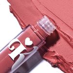 Batom-Liquido-Matte-Aveludado-Karen-Bachini-Andromeda-62-g-Textura
