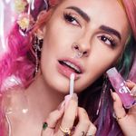 Gloss-Labial-Liquido-Oil-Restaurador-Karen-Bachini-Mercurio-62-g-Modelo-e-Produto