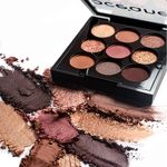 Paleta-de-Sombras-Oceane-Edition-Pocket-9-Shades-7-g-Ambientada