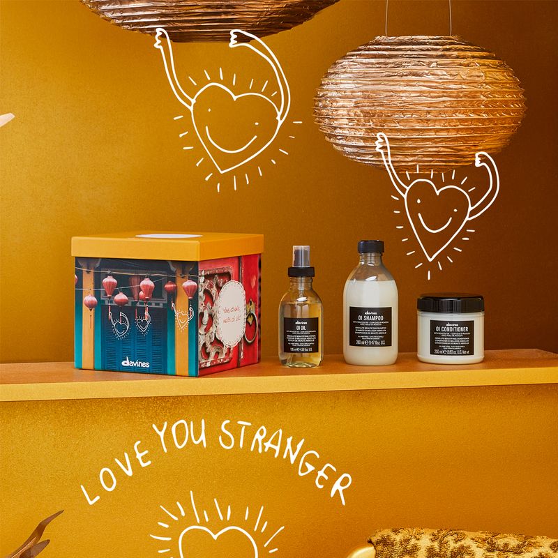 Kit-Davines-OI---Shampoo-280-ml---Condicionador-250-ml---Oleo-135-ml-Ambientada