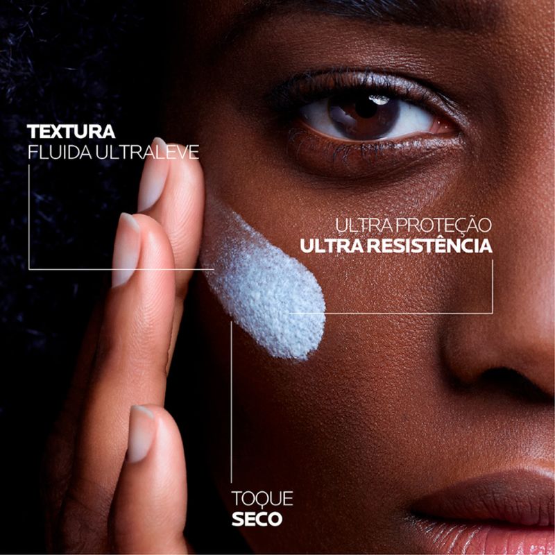 Protetor-Solar-Facial-La-Roche-Posay-Anthelios-Uvmune-400-FPS-60-50-ml