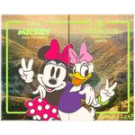 Paleta-de-Sombra-em-Po-Essence-Back-To-The-Roots-Mickey-02-Imagination-Has-no-Age-102-g