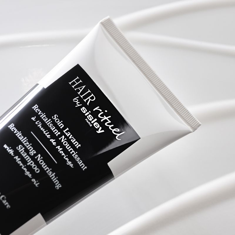 Shampoo-Sisley-Hair-Rituel-Revitalizing-Nourishing-200ml