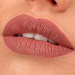 Batom-Liquido-Matte-Essence-8h-Matte-02-Silky-Hazelnut-25ml
