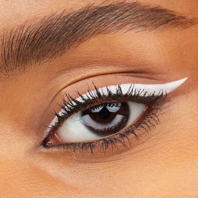 Lapis-de-Olho-Cremoso-Matte-Essence-Kajal-04-White-1-g