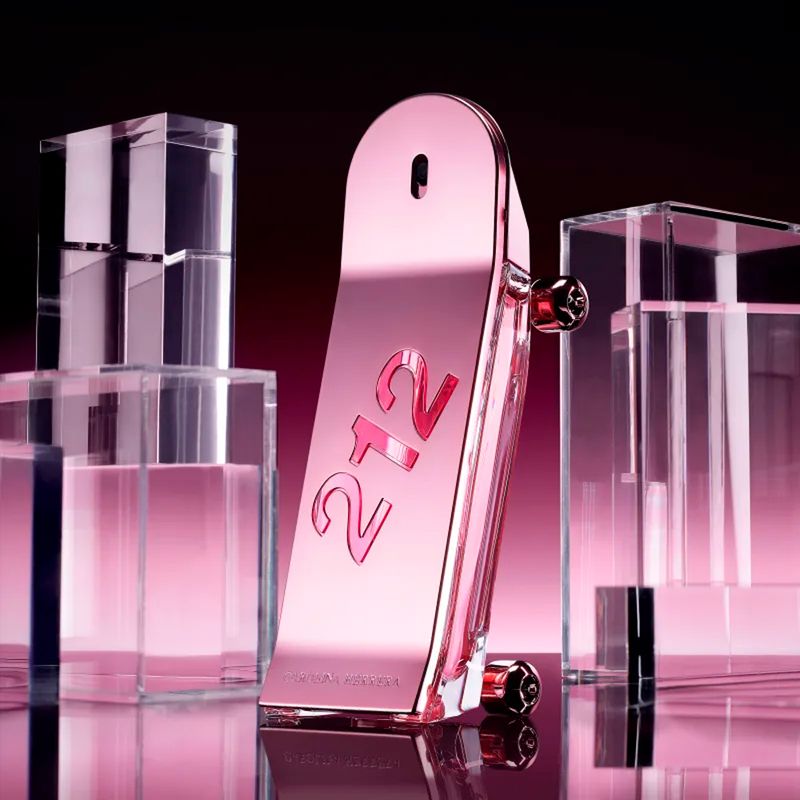 Perfume-Carolina-Herrera-212-Vip-Rose-Elixir-Feminino-Eau-de-Parfum-30-ml