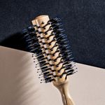 Escova-Para-Modelar-Sisley-Hair-Rituel-The-Blow-Dry-Brush