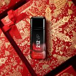 Kit-Carolina-Herrera-Coffret-Perfume-212-Vip-Black-Eau-de-Parfum-Masculino-100-ml---Gel-de-Banho-100-ml
