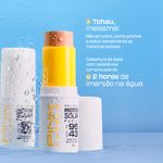 Protetor-Solar-Multifuncional-Facial-com-Cor-Pink-Cheeks-Pro-Stick-FPS-96-FPUVA-43-Pro15-14-g