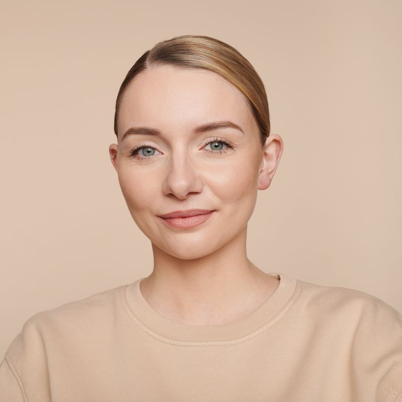 Base-Liquida-Catrice-Hd-Liquid-Coverage-Foundation-020-Rose-Beige