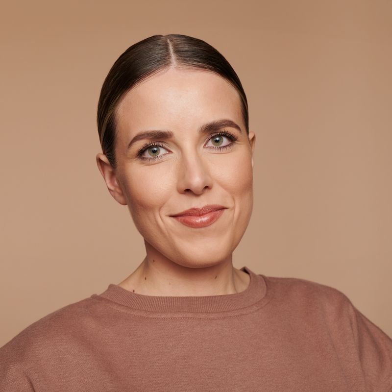 Base-Liquida-Catrice-Hd-Liquid-Coverage-Foundation-040-Warm-Beige
