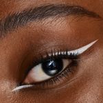 Lapis-Catrice-Kohl-Kajal-A-Prova-D’Agua-Branco