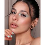 Gel-Definidor-de-Sobrancelhas-Catrice-Super-Glue