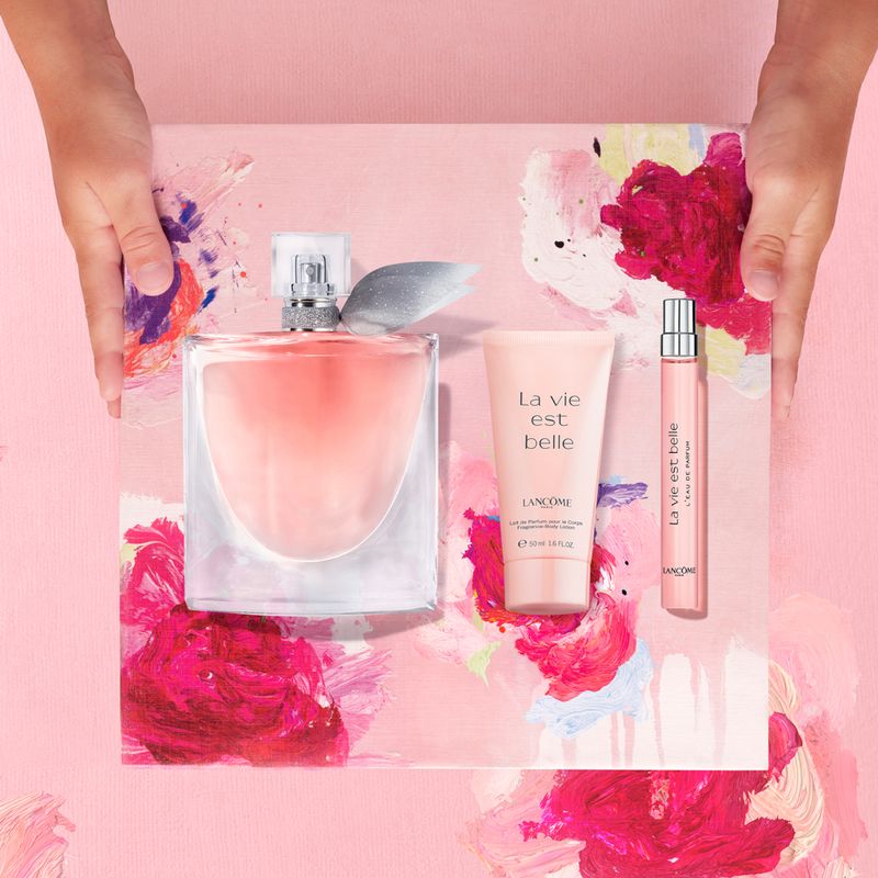 Kit-Lancome-Perfume-La-Vie-Est-Belle-Eau-de-Parfum-Feminino-75-ml---Locao-Corporal---Miniatura-10-ml