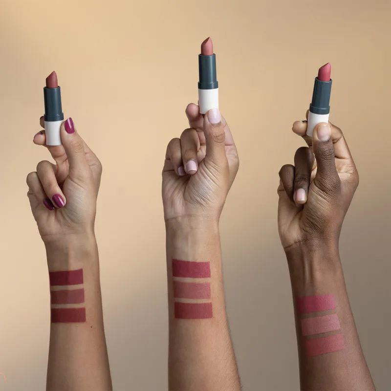 VULT-VELVET-CAMILA-LOURES-BATOM-MATTE-MALVA-MADRID-38G