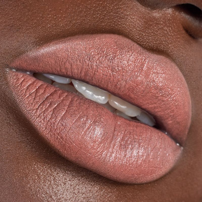 Batom-em-Lapis-Catrice-Intense-Matte-010-Cinnamon-Spice