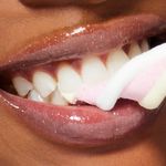 Gloss-Lancome-Juicy-Tubes-05-Marshimallow-Electro
