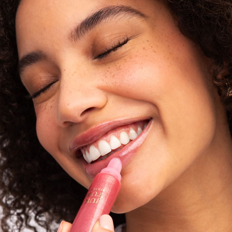Gloss-Lancome-Juicy-Tubes-16-Almond-Drip