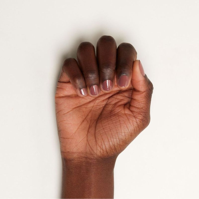 Esmalte-de-unhas-com-efeito-gel-essence-26-WOW-cacao-8-ML