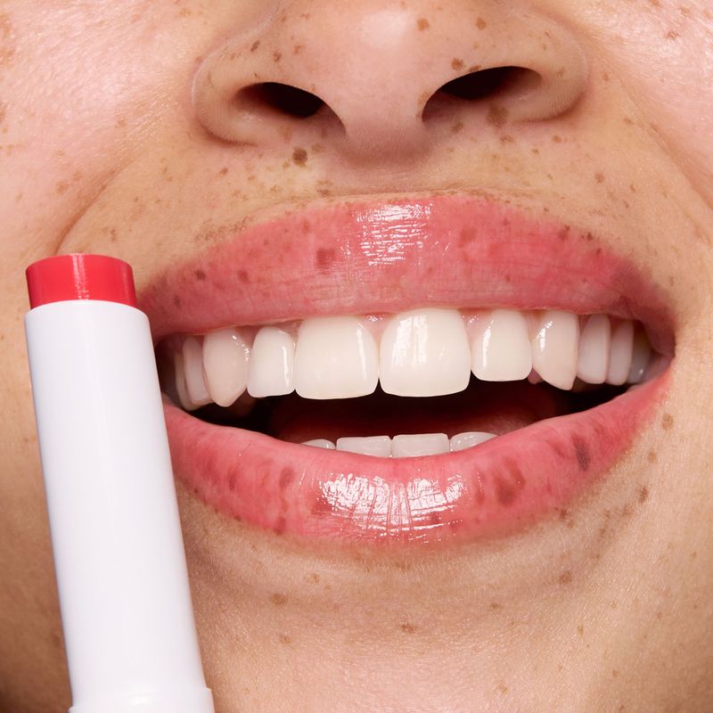 Balm-Labial-Essence-Juicy-Bomb-Glossy-Butter-01-One-In-A-Melon-25-g-F5