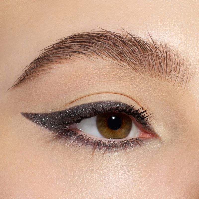 Sombra-em-Bastao-Essence-Blend---Line-05-Diamonds-In-The-Sky-18-g-F3