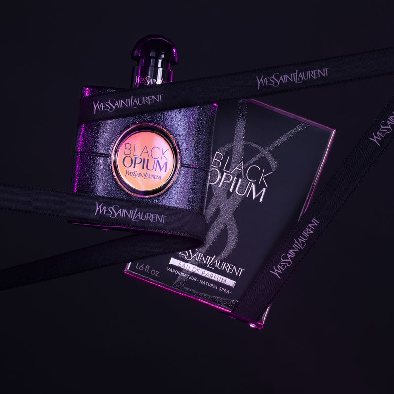 Perfume-Yves-Saint-Laurent-Black-Opium-Feminino-Eau-de-Parfum-90-ml-F3