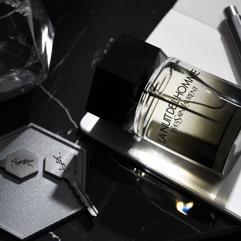 Perfume-Yves-Saint-Laurent-La-Nuit-de-L-Homme-Masculino-Eau-de-Parfum-100-ml-F7