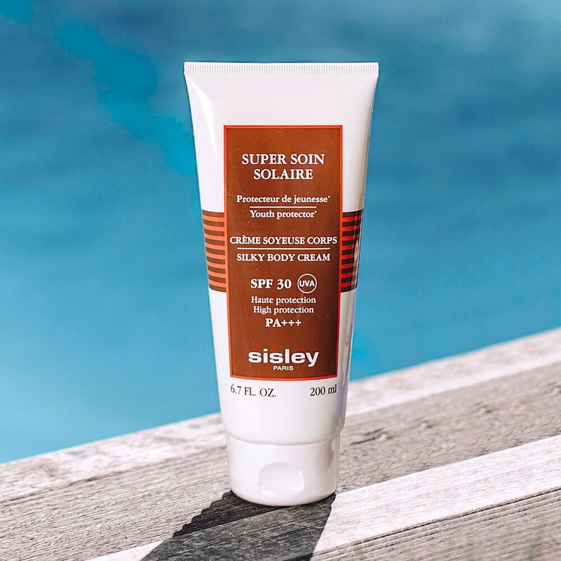 SUPER-SOIN-SOLAIRE-CORPS-SPF30-200ml